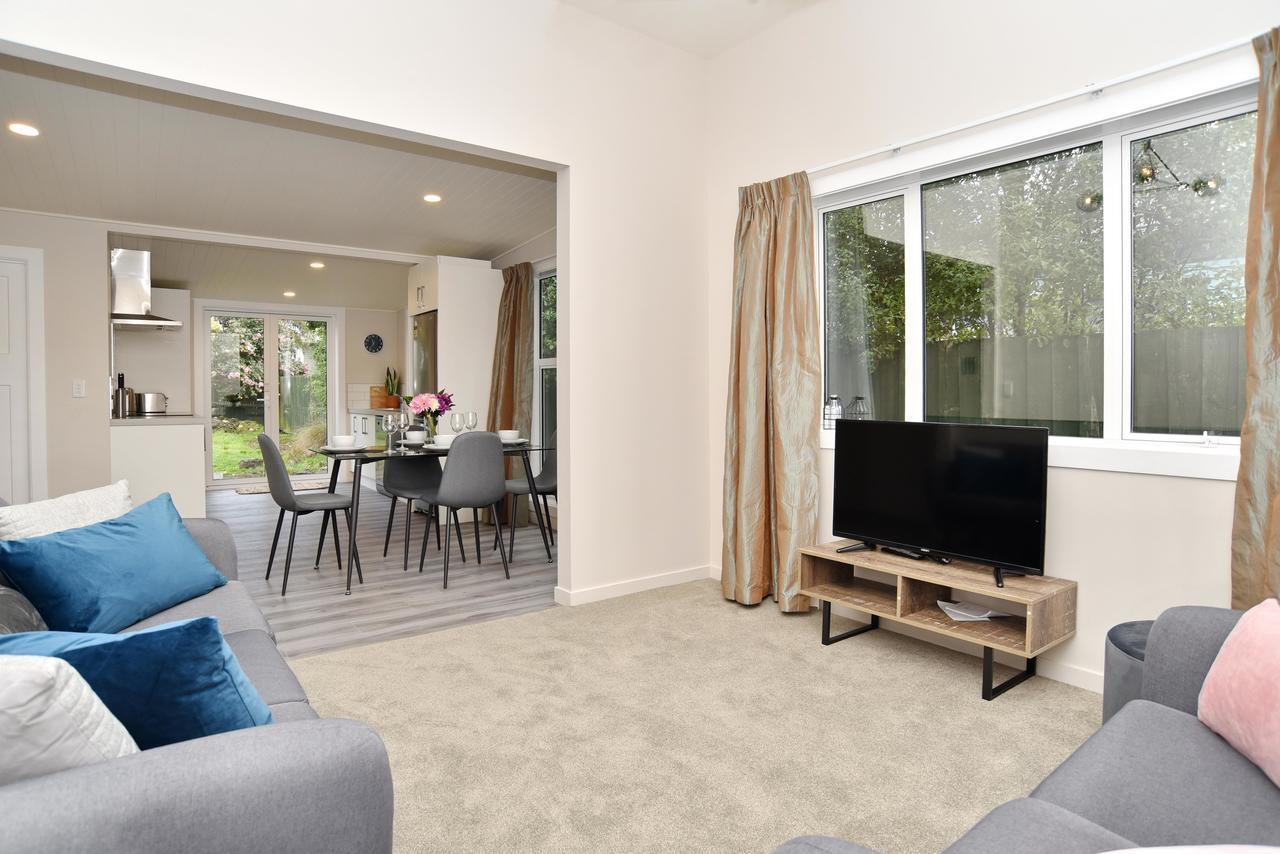 Albemarle Villa - Christchurch Holiday Homes Extérieur photo