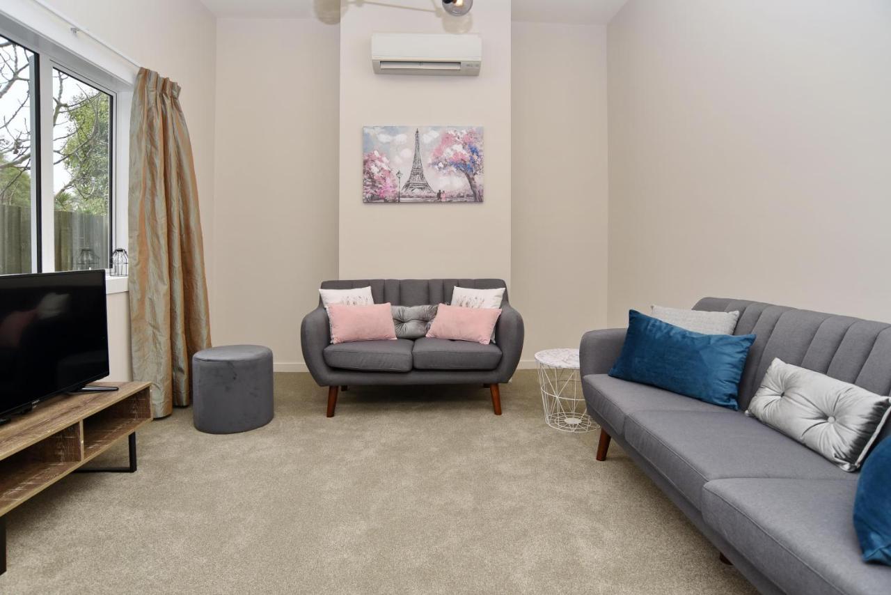 Albemarle Villa - Christchurch Holiday Homes Extérieur photo