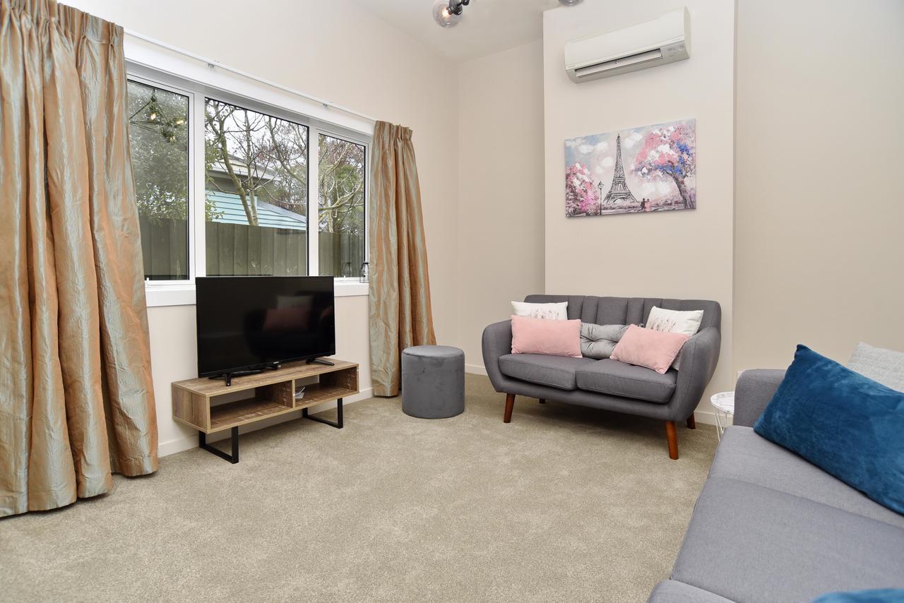 Albemarle Villa - Christchurch Holiday Homes Extérieur photo