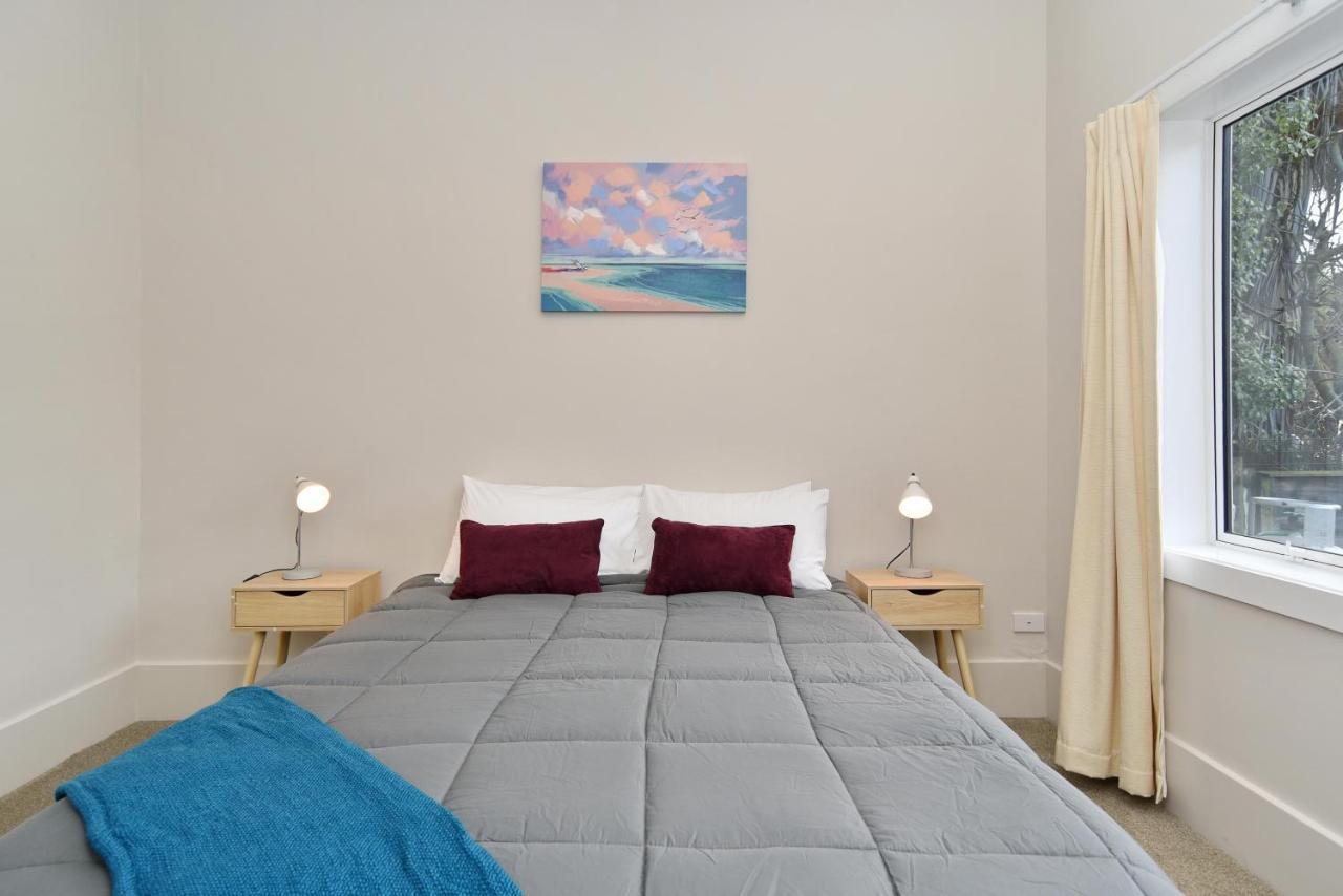 Albemarle Villa - Christchurch Holiday Homes Extérieur photo