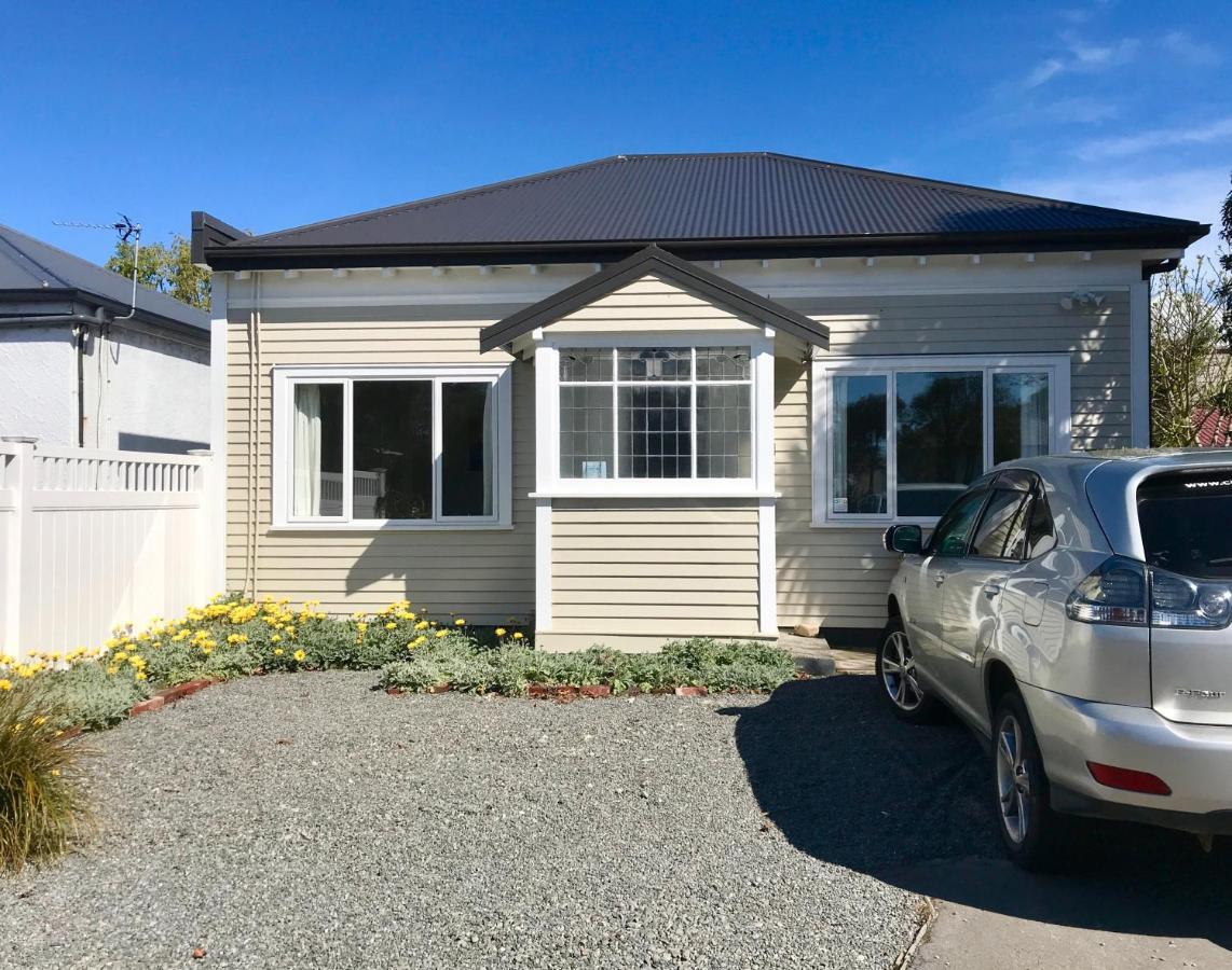 Albemarle Villa - Christchurch Holiday Homes Extérieur photo